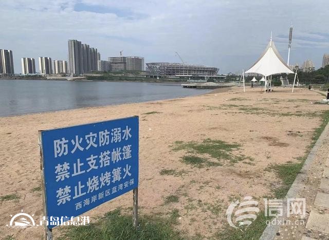 靈山衛(wèi)前海私搭帳篷還篝火燒烤 街道提醒游客文明游玩