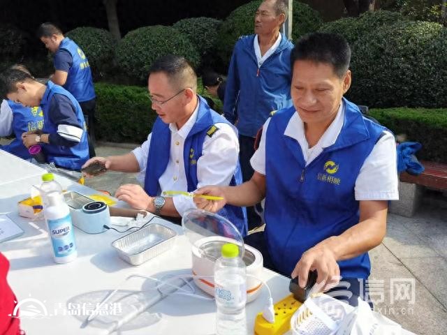 信新相映走進(jìn)少山路社區(qū) 家電維修“專業(yè)戶”讓居民幸福感滿滿