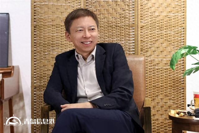張朝陽：搜狐發(fā)力知識直播 未來以“社交分發(fā)”為新切口