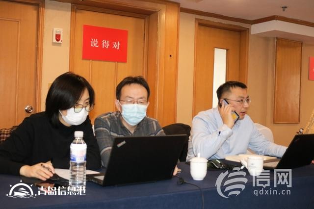 信網(wǎng)探班提案組：肩負(fù)委員重托 他們默默付出