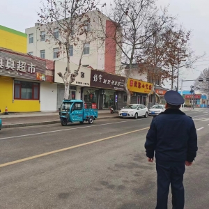 同和執(zhí)法中隊(duì)“建設(shè)美麗城市，巡查市容環(huán)境”