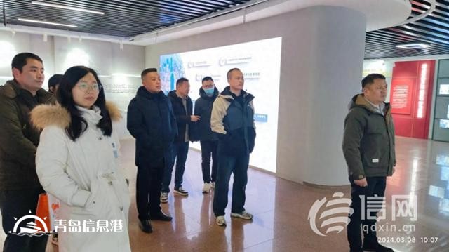 香港中路街道組織參觀2023青島城市更新成就展