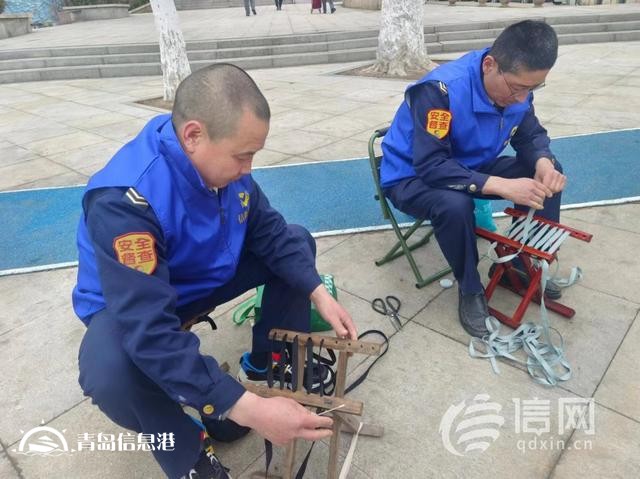 信新相映便民服務(wù)走進(jìn)商丘路社區(qū) 人大代表心系居民暖人心