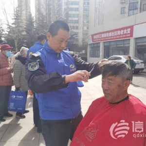 讓服務(wù)更加精準(zhǔn)化 遼源路街道開展便民服務(wù)大集