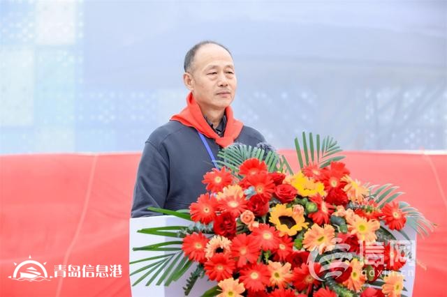 “大國重器”社會課堂 愛國主義教育航天展在青島金沙灘啤酒城開幕
