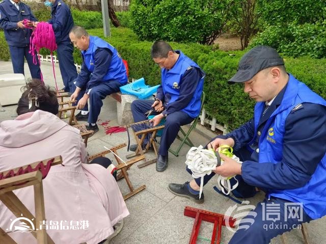 信新相映走進少山路社區(qū) 資深成員手把手教授新人服務技能
