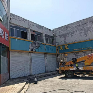 奏響城市整潔樂章 讓違規(guī)廣告牌無處遁形