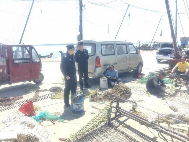紅島派出所強(qiáng)化漁船民管理 筑牢休漁期沿海安全屏障