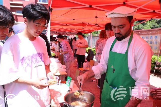 體驗多國文化提升跨文化交際能力 青島濱海學(xué)院首屆國際周開幕