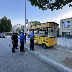 同和執(zhí)法中隊(duì)“信用+執(zhí)法”守護(hù)城市秩序，清理占路經(jīng)營