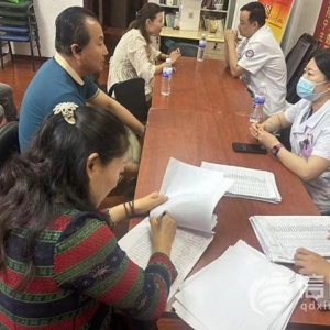心腦血管專家送健康 遼源路街道開(kāi)展社區(qū)便民義診活動(dòng)