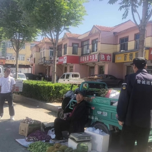 清理占路經(jīng)營，規(guī)范街面秩序！