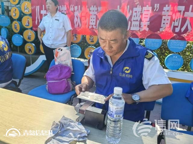 信新相映走進八大湖街道 家電維修服務(wù)供不應(yīng)求