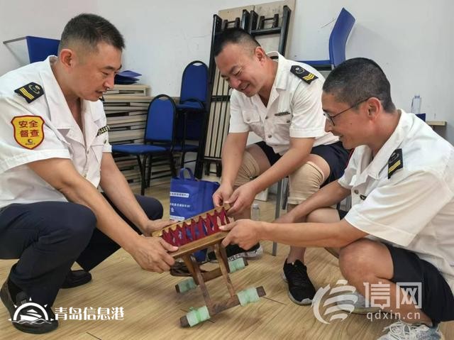 信新相映走進(jìn)金水路社區(qū) 志愿者不斷“轉(zhuǎn)場”連續(xù)參加兩場活動