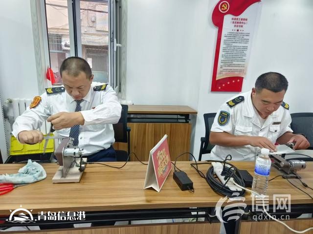 信新相映走進(jìn)唐山路社區(qū) 穿馬扎志愿者手把手給新成員傳授經(jīng)驗(yàn)