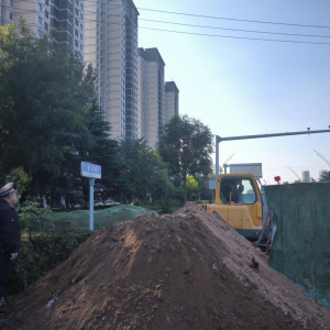 嚴格執(zhí)法，確保占路施工規(guī)范有序