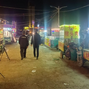 同和中隊“信用+執(zhí)法”守護夜市煙火