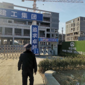 雷霆出擊：云山中隊嚴(yán)抓建筑垃圾巡查 凈化城市環(huán)境