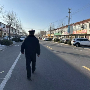 店子執(zhí)法中隊--開展私搭亂建整治活動