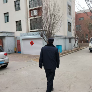 平度市東閣街道執(zhí)法中隊整治占綠毀綠頑疾，打造宜居綠色家園 ...