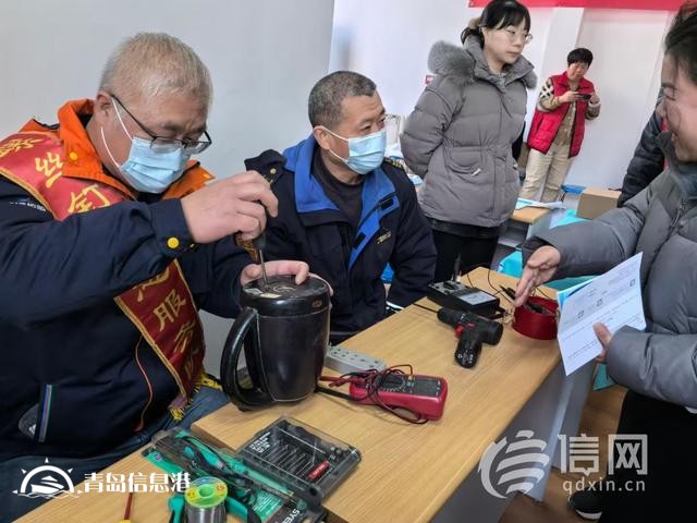 ?信新相映便民服務(wù)大集走進(jìn)營子社區(qū) 磨刀再添一位“實(shí)力干將”