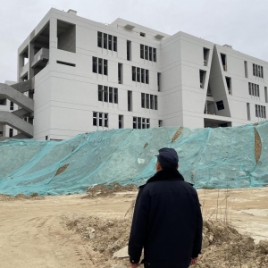 平度市東閣街道執(zhí)法中隊“信用+”把好揚塵管控關(guān)，共繪城市清新畫卷 ...