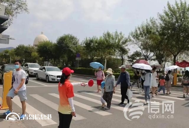 青島嶗山區(qū)發(fā)布“禮讓斑馬線 文明你我他”倡議書