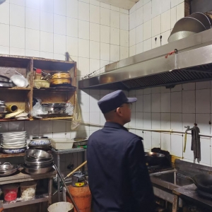 同和中隊：“信用+執(zhí)法”守護(hù)城市“煙火氣”， 凈化餐飲“油煙味” ...
