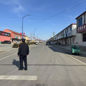 店子中隊--凈化道路交通環(huán)境 加大對占道經營整治力度