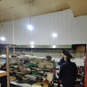 同和中隊：守護煙火“凈”界，餐飲油煙執(zhí)法在行動